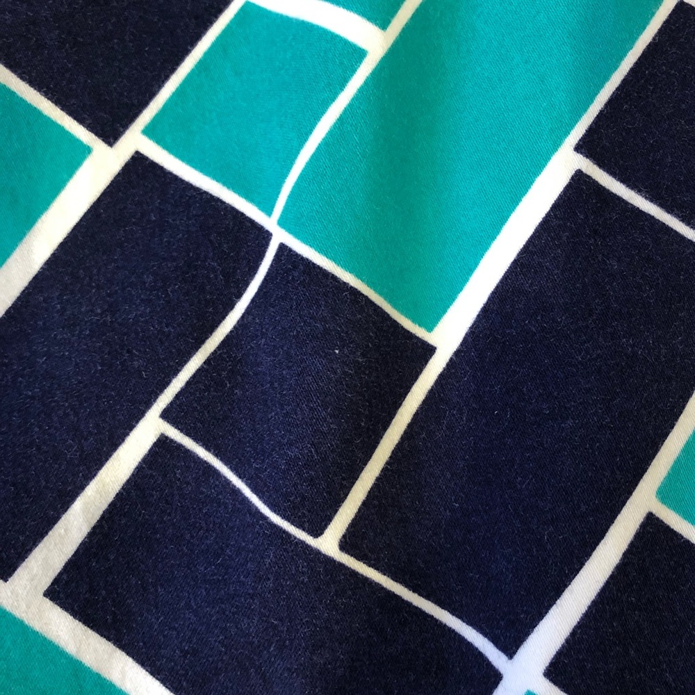 Greg Norman Navy & Teal Print Stretch Golf Skort - Picture 7 of 8